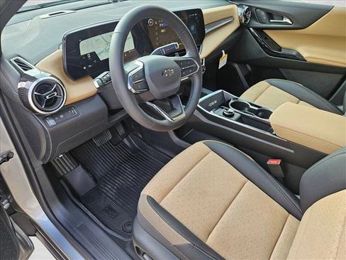 New 2026 Chevrolet Equinox ACTIV w/ Convenience Package III image 3