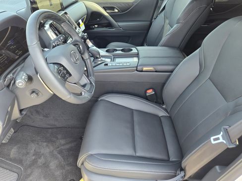 New 2025 Lexus LX 700h Luxury w/ Appearance Package image 10