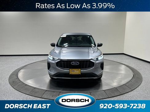 Certified 2024 Ford Escape Active w/ Tech Pack #1 AWD/4WD image 3