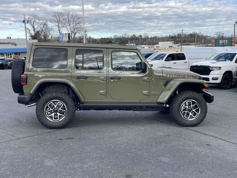 New 2026 Jeep Wrangler Unlimited Rubicon AWD/4WD image 9