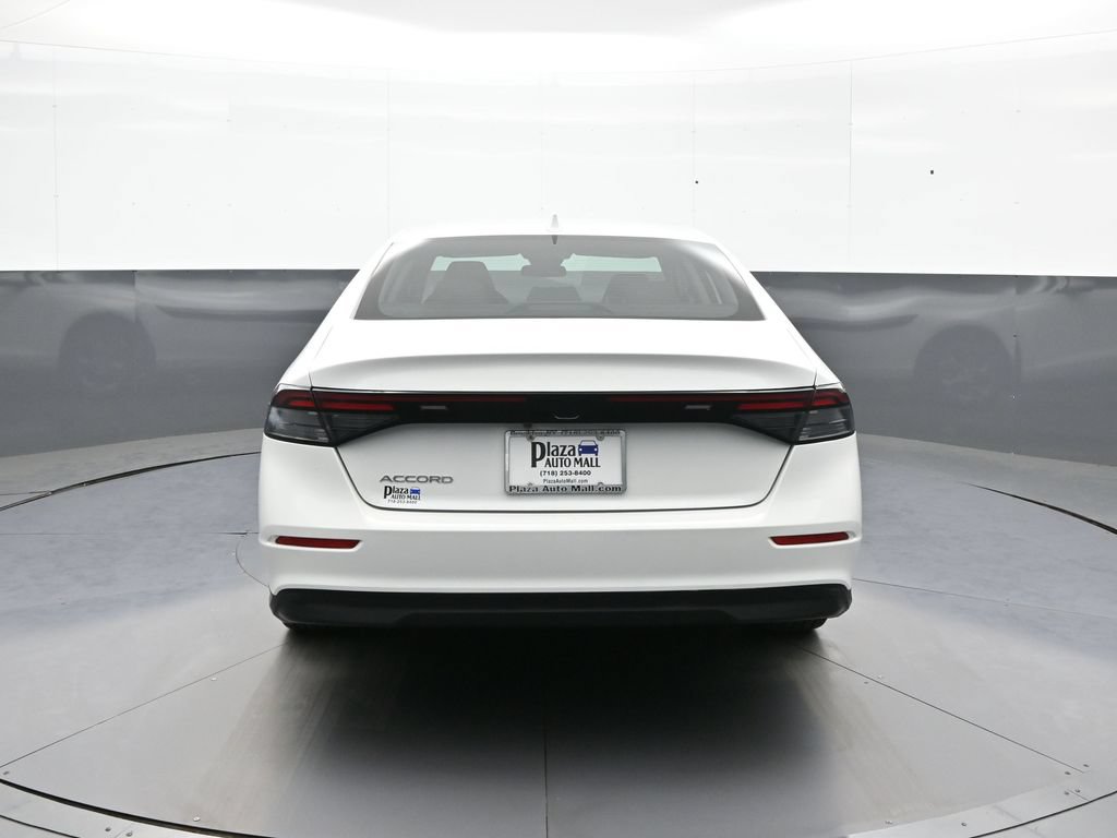 Certified 2023 Honda Accord EX image 7
