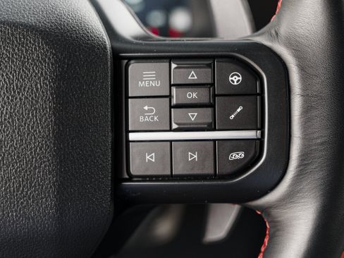 Used 2025 Ford F150 Raptor AWD/4WD image 18