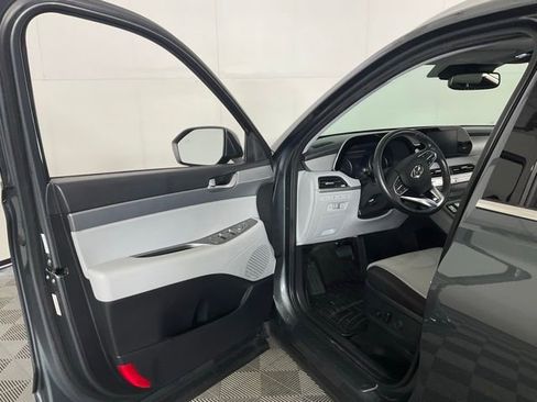 Used 2022 Hyundai Palisade SEL w/ Convenience Package image 25