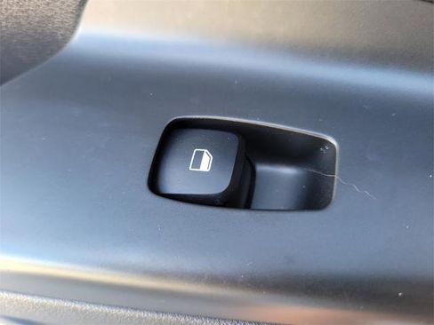 Used 2021 Hyundai Kona SEL image 17