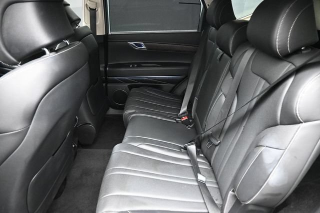Used 2024 Genesis GV80 2.5T AWD/4WD image 17