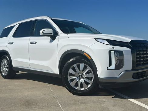 Used 2025 Hyundai Palisade SEL FWD image 5