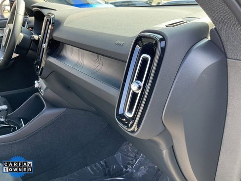Used 2023 Volvo XC40 Recharge Plus image 66
