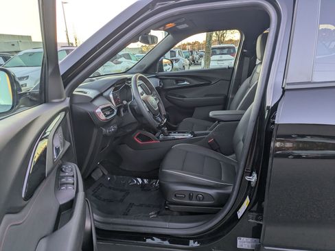 Used 2022 Chevrolet TrailBlazer RS image 14