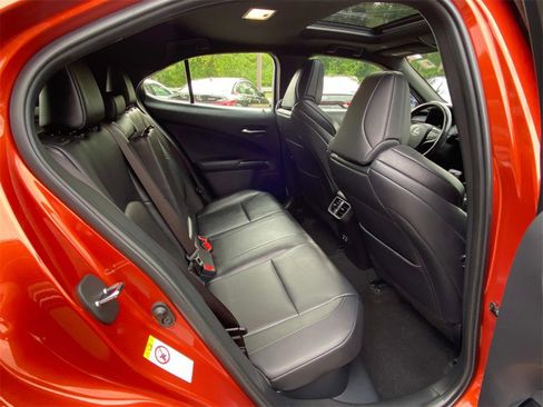Used 2019 Lexus UX 250h F Sport image 11