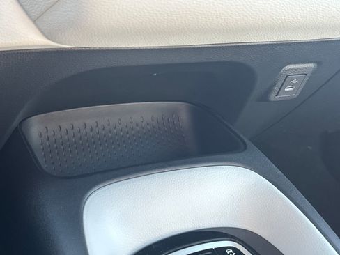 New 2026 Toyota Corolla SE image 27