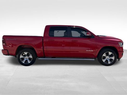 Used 2022 RAM 1500 Laramie w/ Sport Appearance Package AWD/4WD image 4