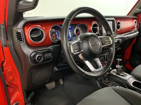 Used 2020 Jeep Wrangler Unlimited Rubicon image 2