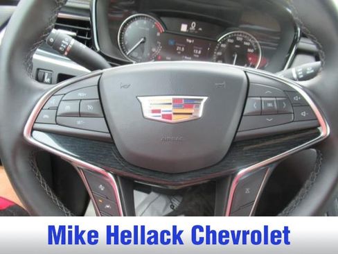 Used 2025 Cadillac XT5 Premium Luxury FWD image 22