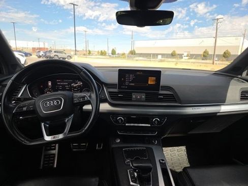Used 2018 Audi SQ5 Prestige w/ Prestige Package AWD/4WD image 13