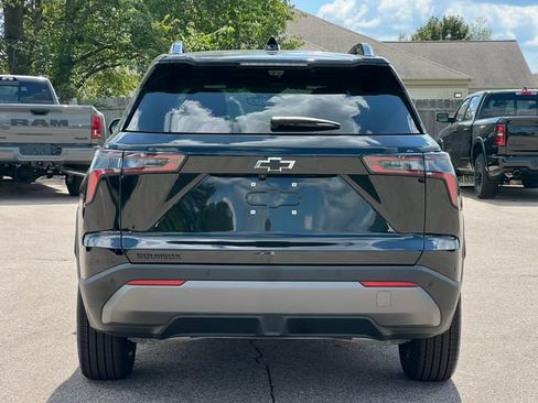 Used 2025 Chevrolet Equinox LT w/ Safety and Technology Package FWD image 33