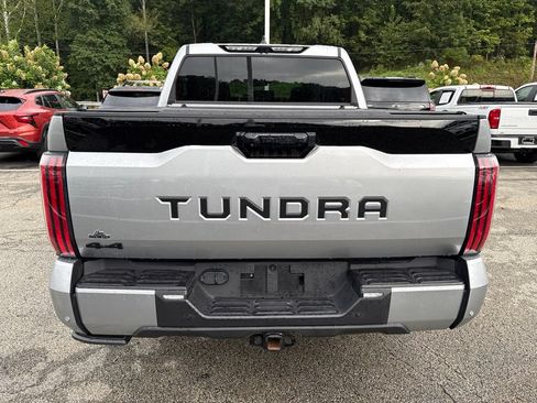Used 2025 Toyota Tundra Platinum AWD/4WD image 5