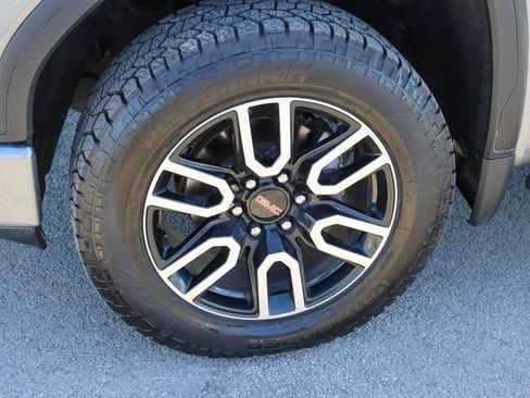 Used 2021 GMC Sierra 1500 AT4 w/ AT4 Preferred Package image 7