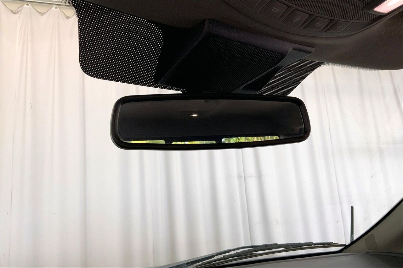 Used 2020 Ford F150 XLT w/ Equipment Group 302A Luxury AWD/4WD image 17