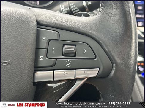 Used 2024 Cadillac XT6 Premium Luxury w/ LPO, Floor Liner Package AWD/4WD image 25