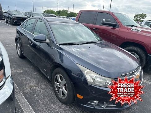 Used 2014 Chevrolet Cruze LT w/ RS Package FWD image 1