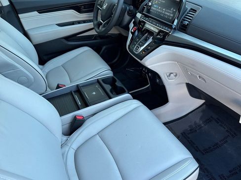 New 2026 Honda Odyssey Touring image 27