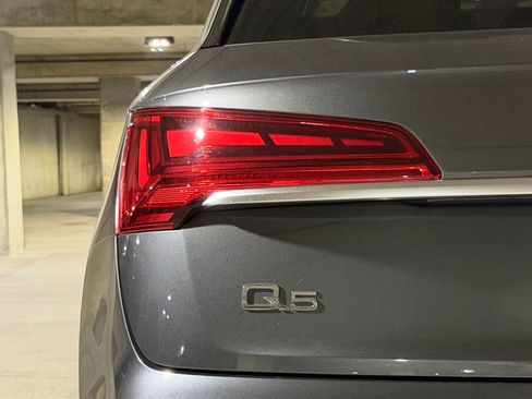 Used 2023 Audi Q5 2.0T Premium Plus w/ Premium Plus Package AWD/4WD image 29