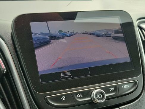 Used 2023 Chevrolet Malibu LT w/ Driver Confidence Package FWD image 18