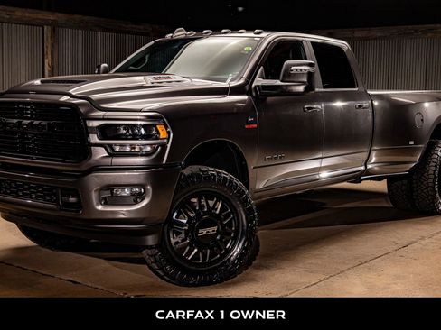 Used 2024 RAM 3500 Laramie w/ Night Edition image 5