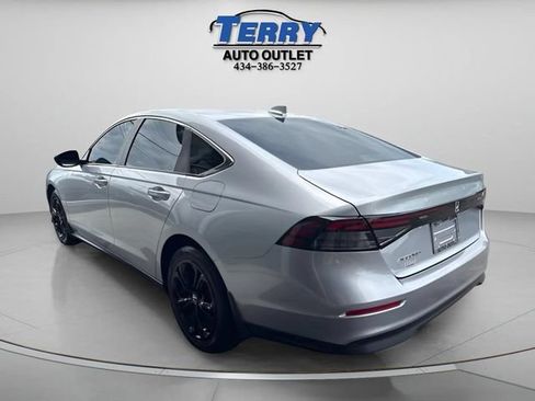 Used 2025 Honda Accord LX image 5