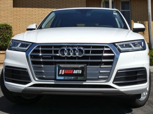 Used 2019 Audi Q5 2.0T Premium Plus w/ Premium Plus Package image 18