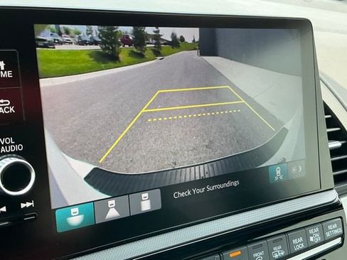 Used 2025 Honda Odyssey Sport-L image 24