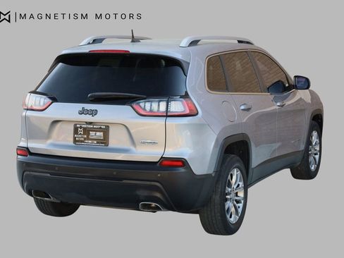 Used 2021 Jeep Cherokee Latitude Lux image 9