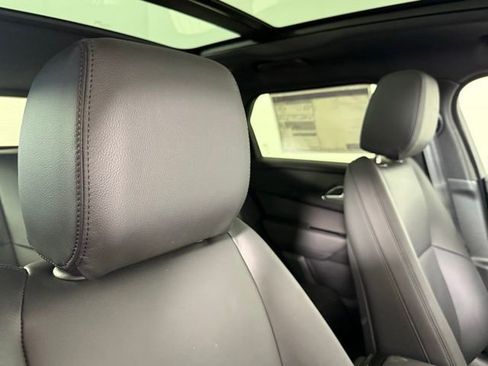 New 2026 Land Rover Range Rover Velar S image 35