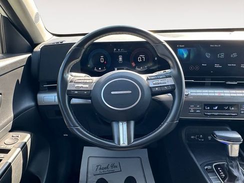Used 2024 Hyundai Kona SEL FWD image 12