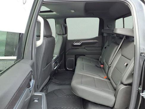 New 2026 Chevrolet Silverado 1500 LTZ w/ LTZ Premium Package image 8