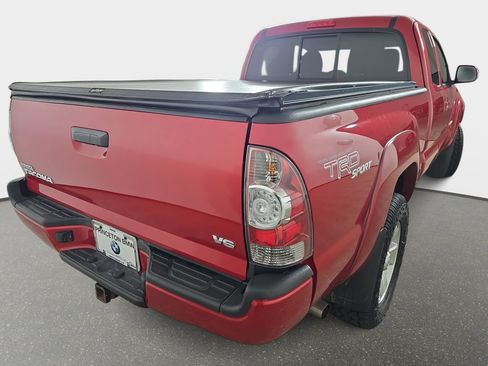 Used 2013 Toyota Tacoma 4x4 Access Cab V6 w/ TRD Sport Pkg image 36