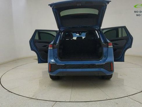 Used 2025 Volkswagen Tiguan SE R-Line FWD image 74
