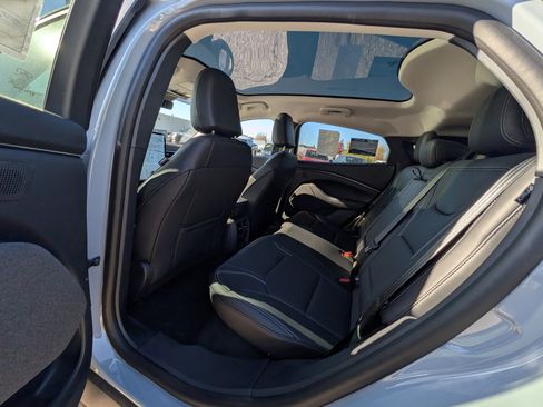 New 2025 Ford Mustang Mach-E Premium image 7