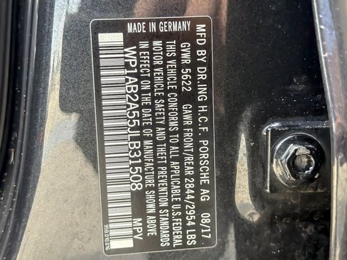 Used 2018 Porsche Macan S AWD/4WD image 26