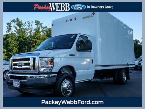 Used 2025 Ford E-450 and Econoline 450 Super Duty w/ Power Equipment Group RWD image 1