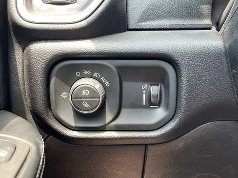 New 2025 RAM 2500 Big Horn AWD/4WD image 19