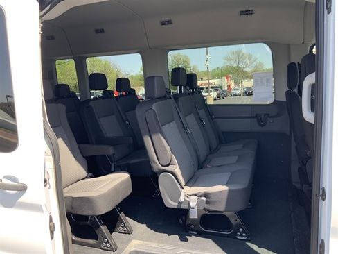 Used 2024 Ford Transit 350 XLT image 13