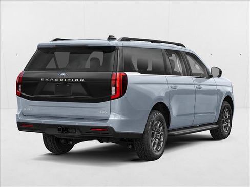 New 2026 Ford Expedition Max Active RWD image 2