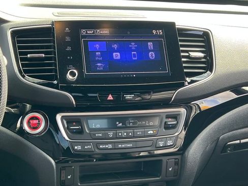 Used 2022 Honda Ridgeline Black Edition image 15