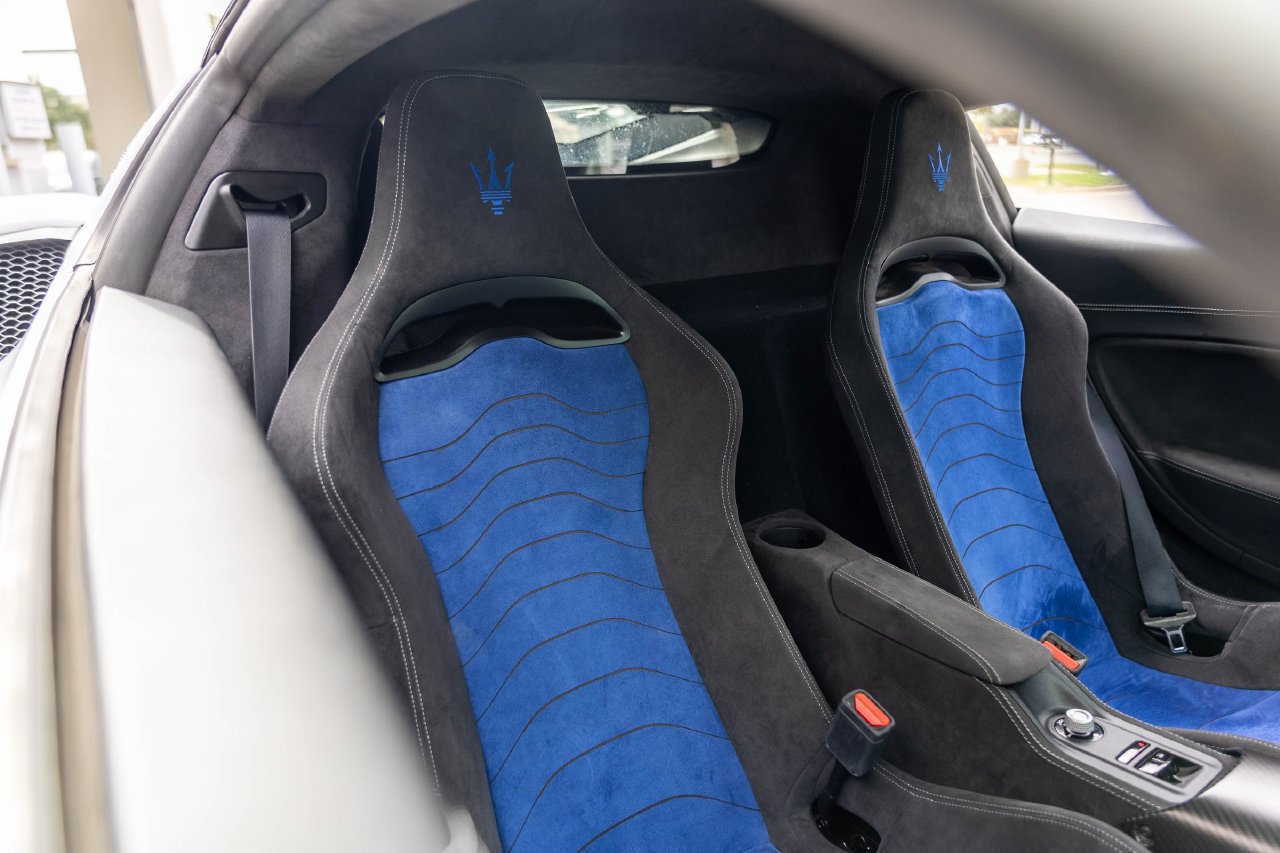 Used 2022 Maserati MC20 Coupe RWD image 46