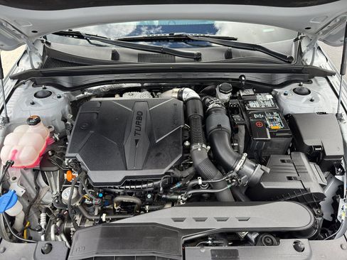 Used 2024 Kia K5 GT image 17