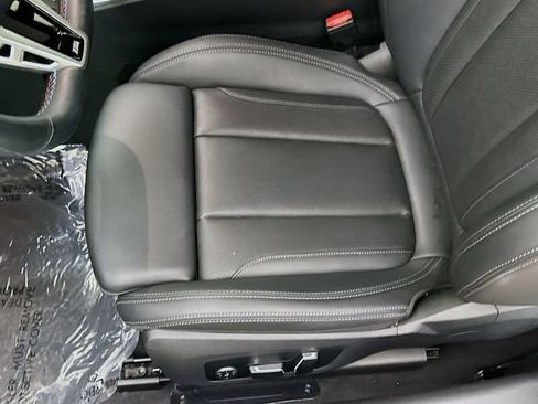 Used 2025 BMW M440i Convertible RWD image 19