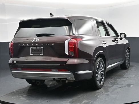 Used 2025 Hyundai Palisade Calligraphy image 10