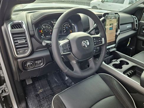 New 2026 RAM 2500 Laramie w/ Sport Appearance Package AWD/4WD image 13