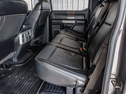 Used 2019 Ford F250 Lariat w/ Lariat Ultimate Package AWD/4WD image 37